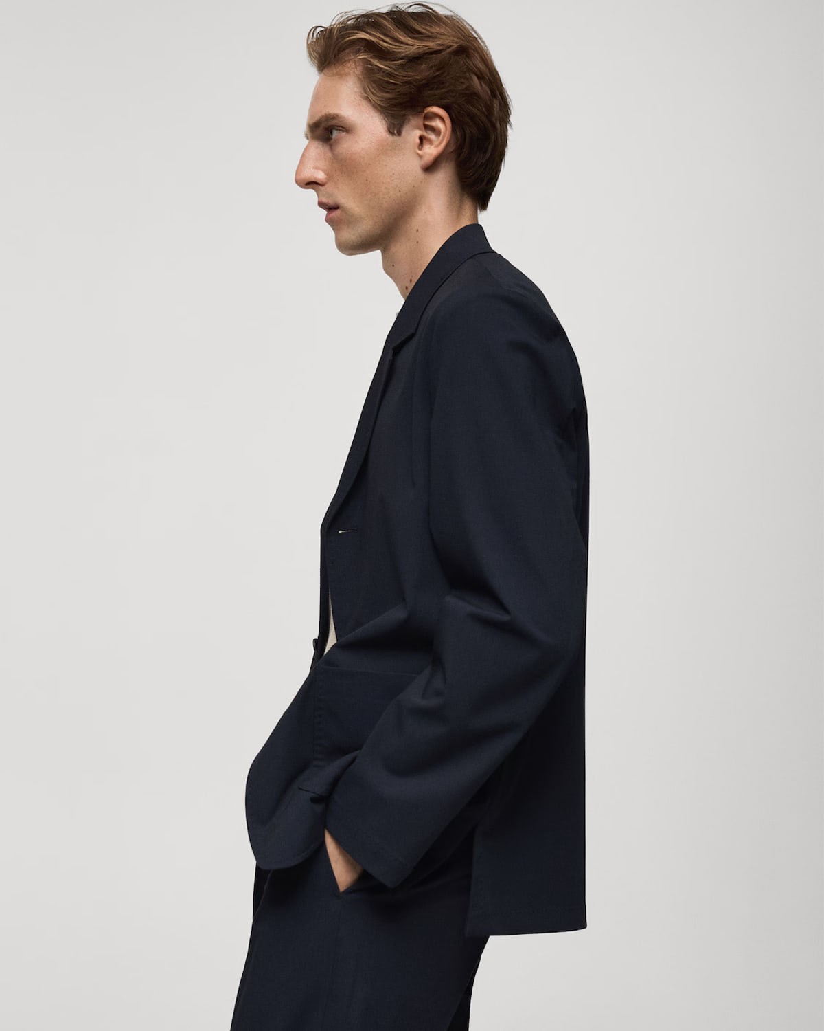 Slim-fit suit jacket with pockets - Image 2