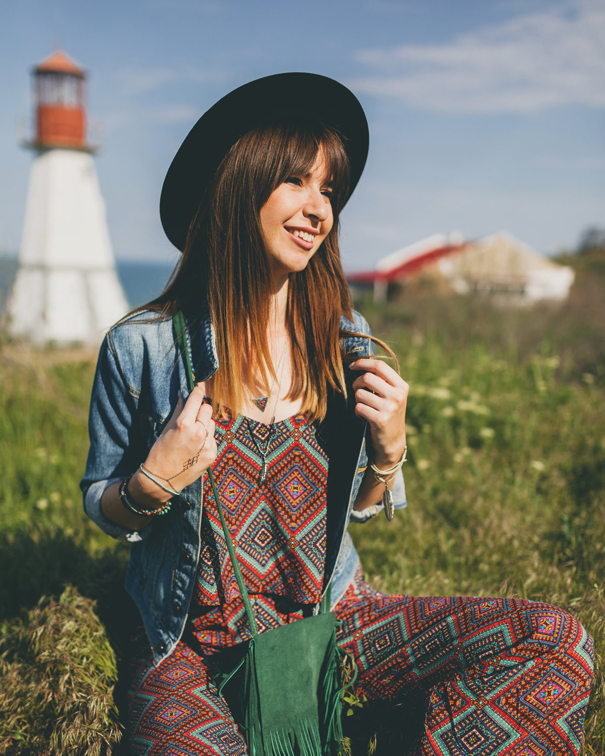 Leather effect suit shoe